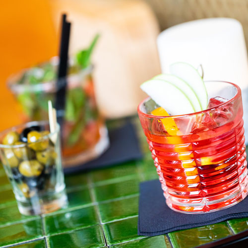 madame-restaurant-rouen-34-salon-aperitif-500×500